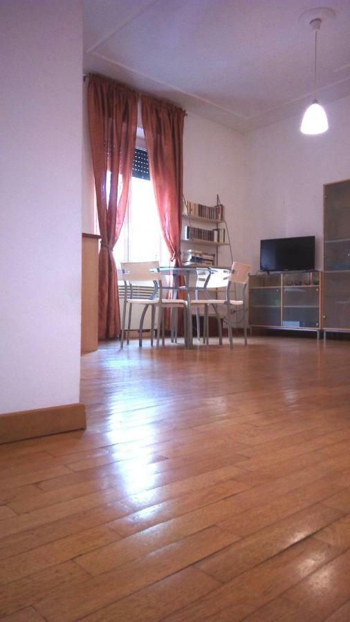 Appartamento Roma (Piazza Bologna) *
